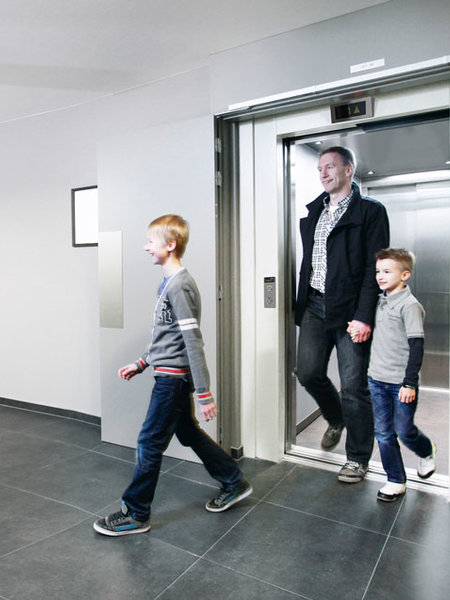 Sustitución ascensor Orona